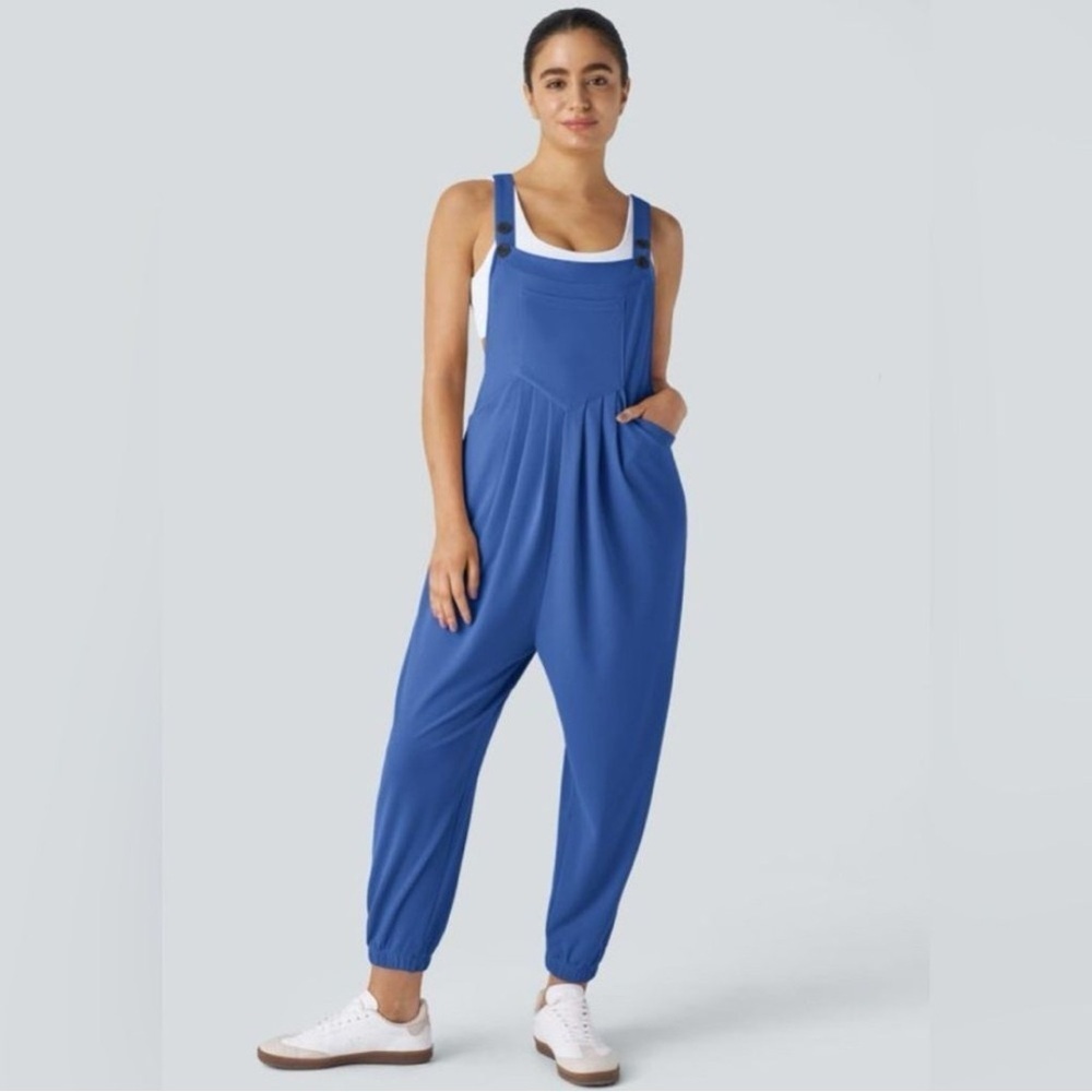 Halara NWT Jogger Overalls Adjustable Strap Button Pockets Waffle Casual XS